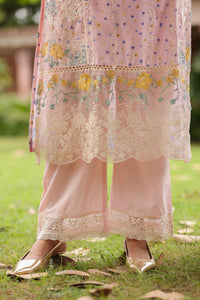 🌸 GULABI MADHAVI — Elegance in Every Thread 🌸