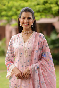 🌸 GULABI MADHAVI — Elegance in Every Thread 🌸